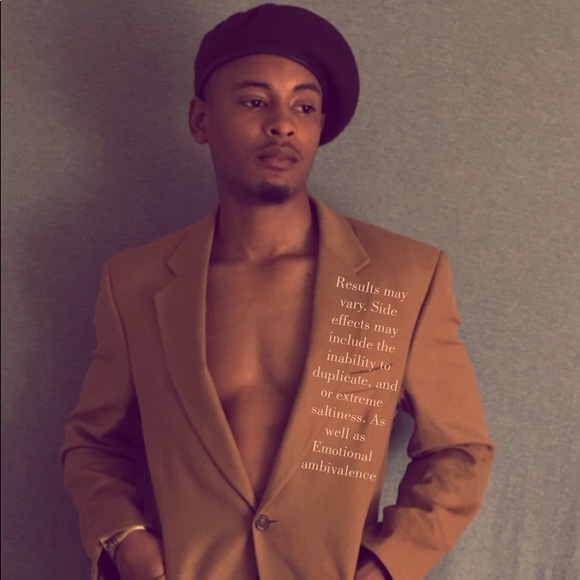 Meet your Posher, Fox - Picture 3 of 4